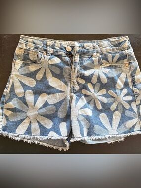Jordache Girls Size 10 Medium Wash Midi Mom Floral Denim High Rise Shorts